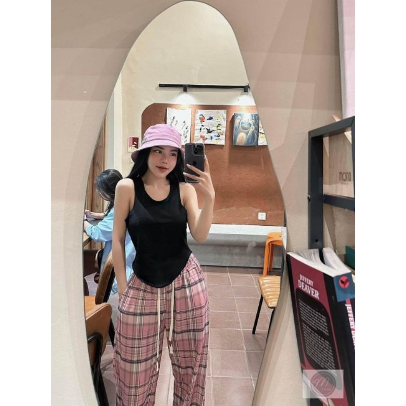 Quần suông kẻ hồng hàng QC