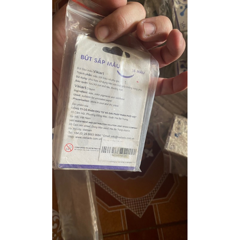 Sáp tô màu cho bé Vikiart hàng Việt Nam an toàn cho bé 8 màu - 16 màu