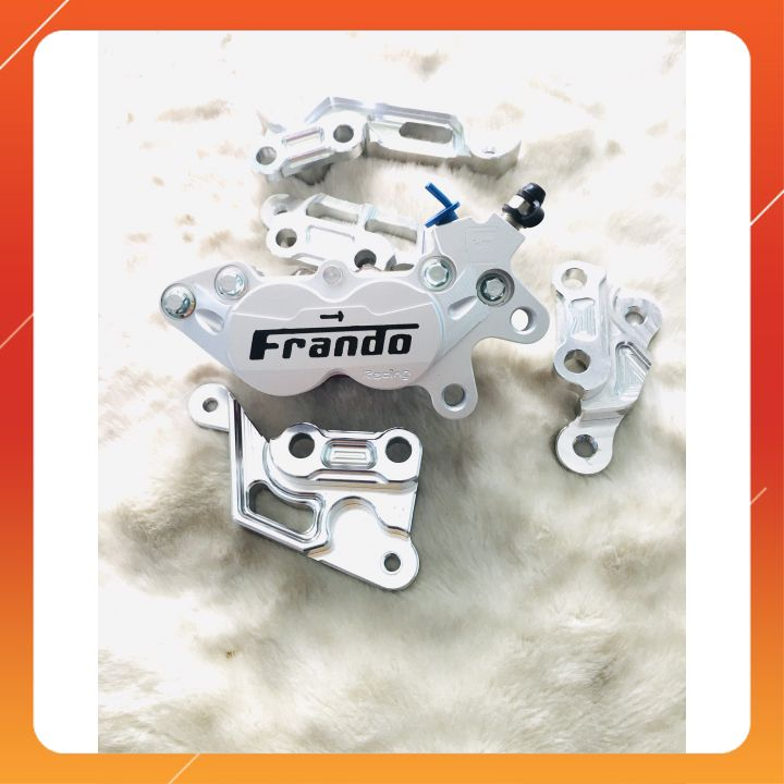 Heo Fanđo 4 Piston bố hồng màu bạc + Pát trước./sau tất cả các dòng xe thông dụng