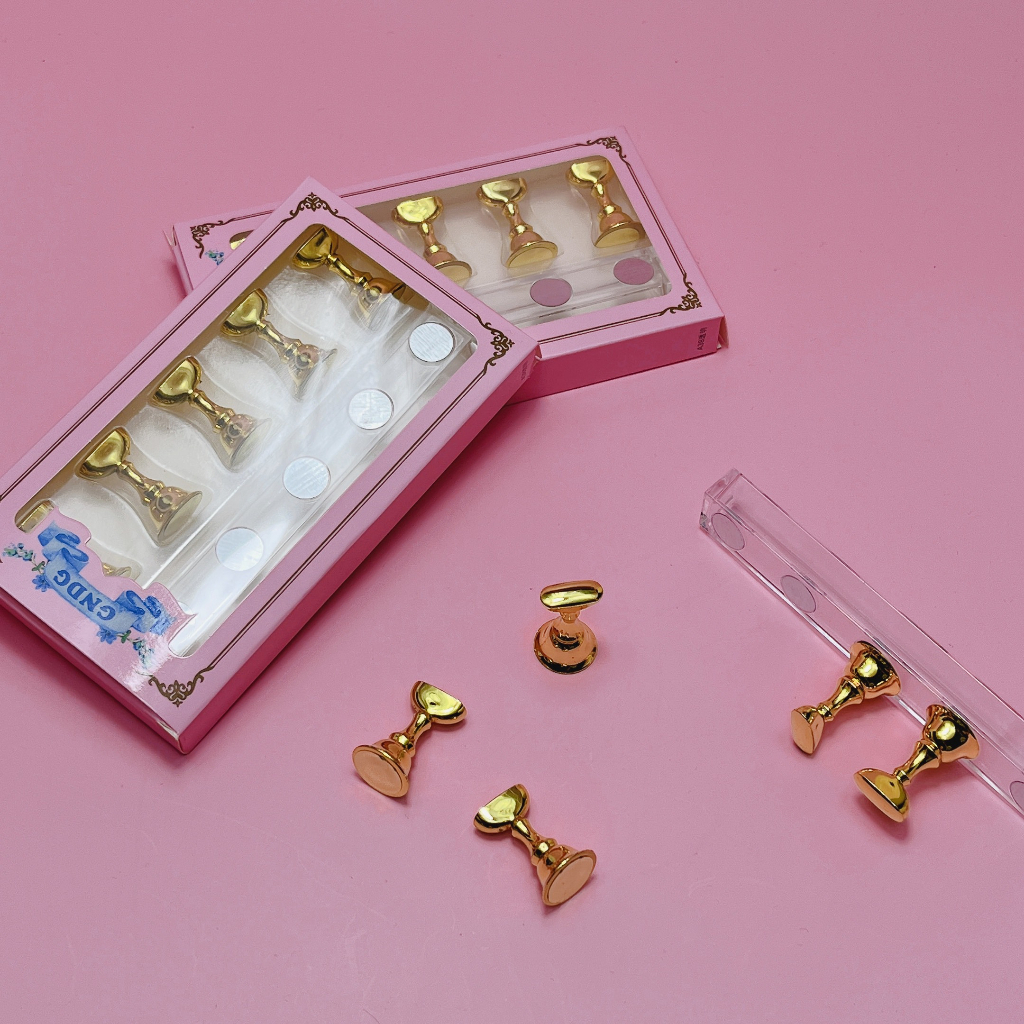 Đế Móng Mẫu - Chân Đế Gắn Móng Úp Nail Box Làm Móng Mẫu Nam Châm