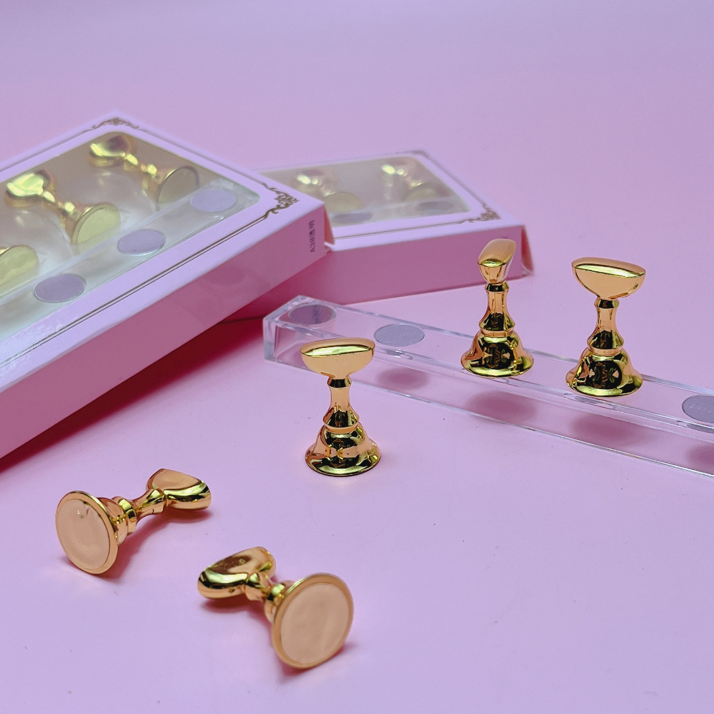 Đế Móng Mẫu - Chân Đế Gắn Móng Úp Nail Box Làm Móng Mẫu Nam Châm