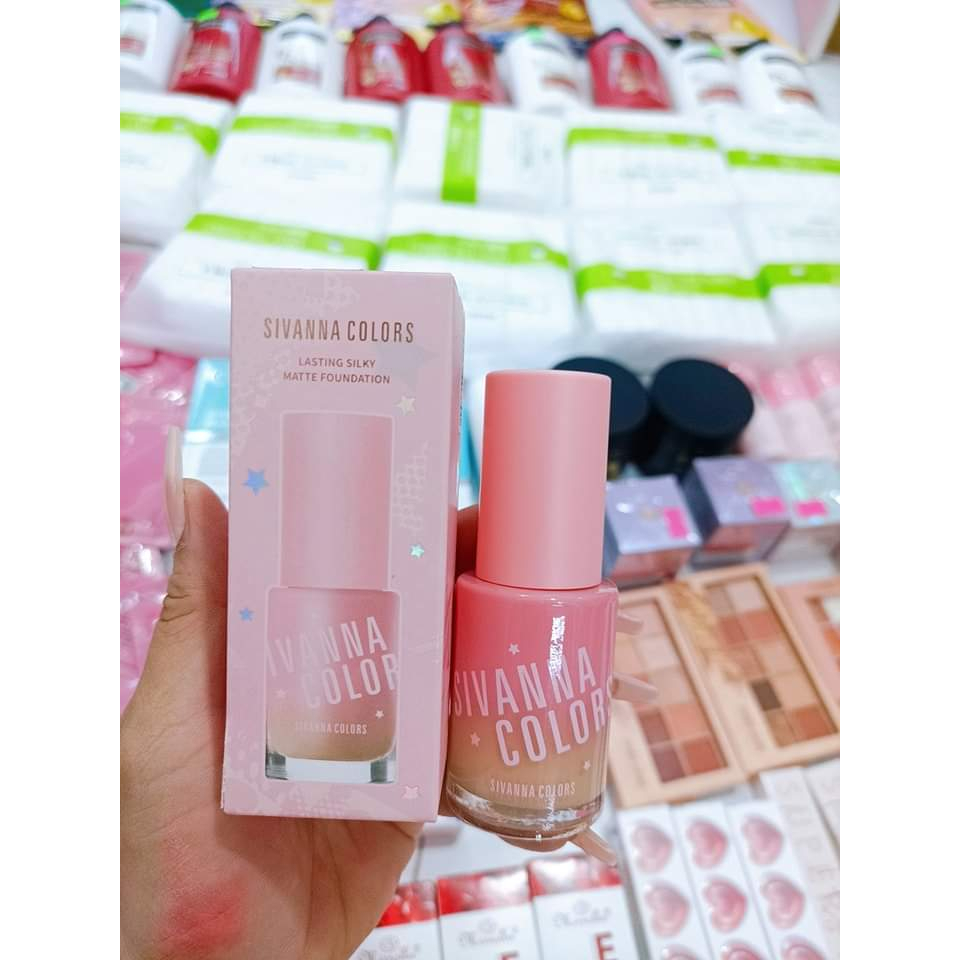 Sivanna Silky Matte,Kiềm Dầu,Mịn Lì,Độ Che Phủ Cao,Dạng Lỏng.