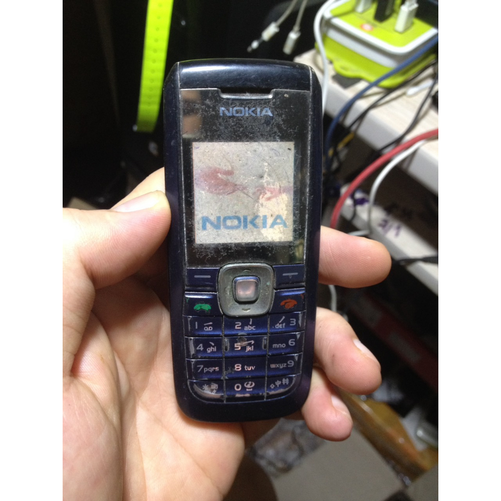 Xác NOKIA 2625 trùng imei, màn xấu, sjm sóng loa míc còn hoạt động tốt, phím ăn không liệt, không bin,nắp