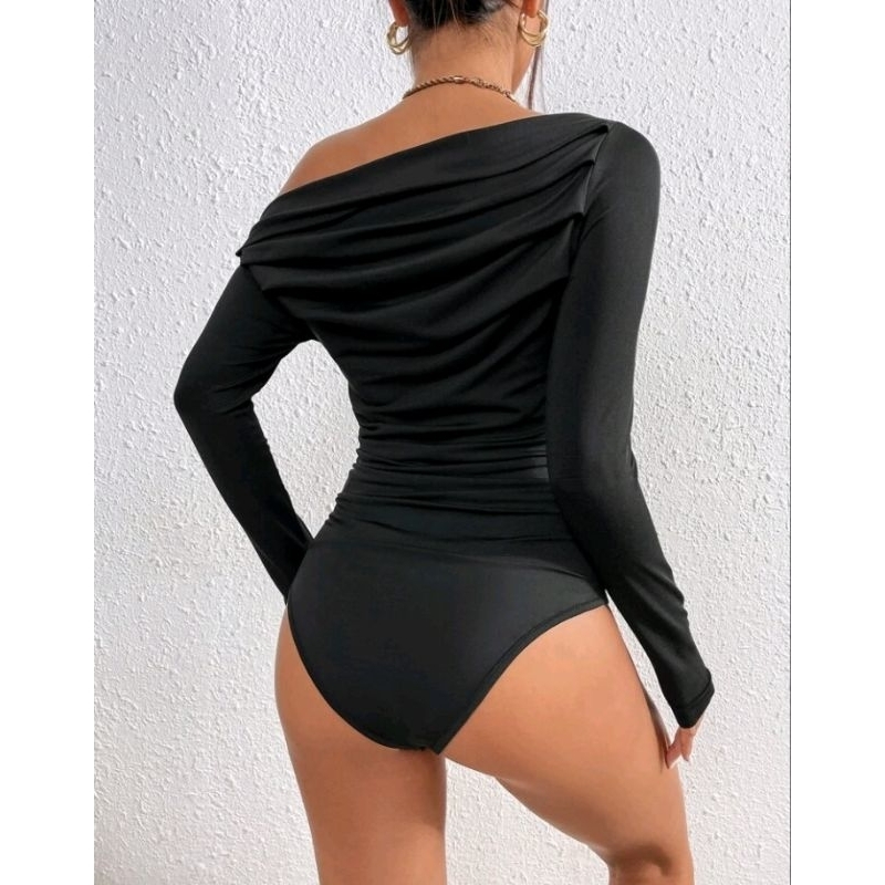 Pass áo bodysuit đen tay dài s