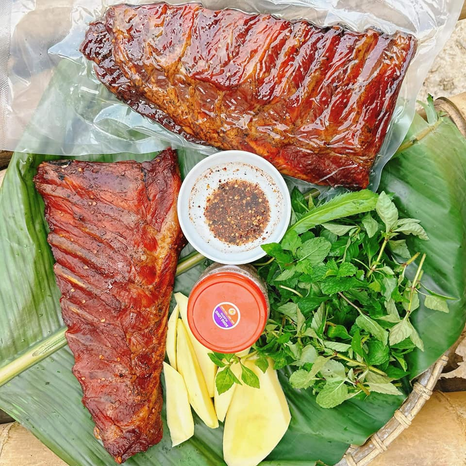 SƯỜN HEO HUN KHÓI TÂY BẮC 1KG