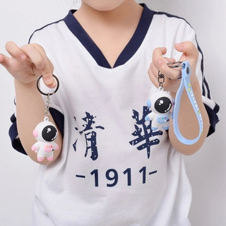 Móc Khóa Phi Hành Gia Hot Trend 2021