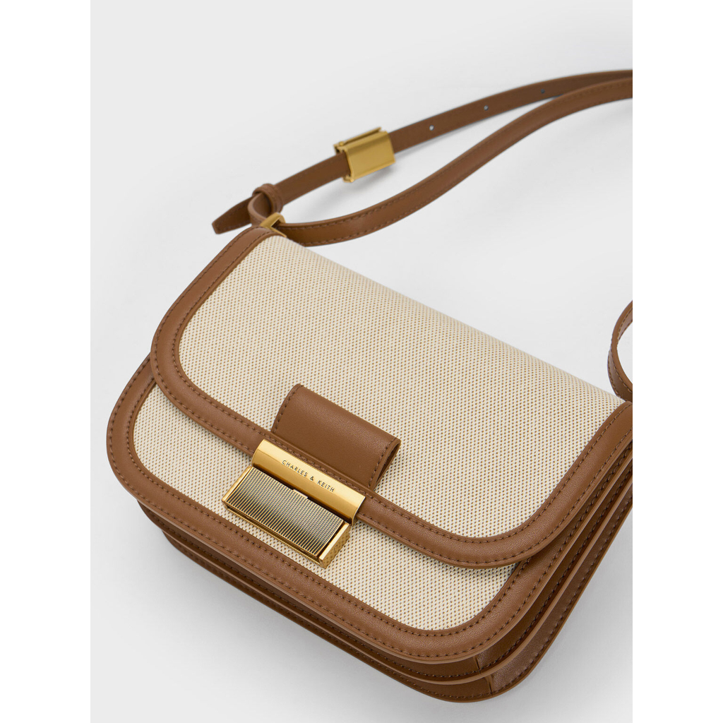 CHARLES KEITH Túi Đeo Chéo Canvas Charlot
