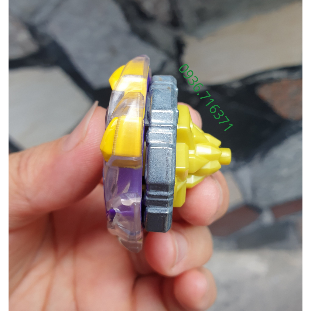 Con quay Hasbro Mỹ HR01  Tặng kèm phóng quay