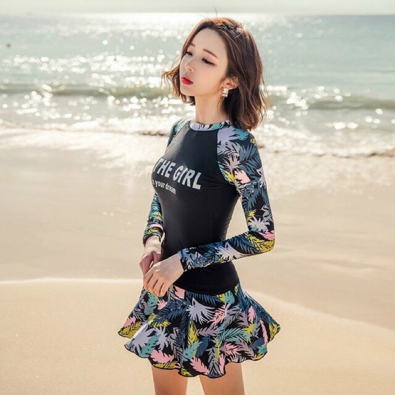 Đồ bơi nữ kín đáo tay dài phối váy xoè mẫu The Girl phong cách Hàn Quốc đi biển đẹp áo tắm Bikini SG