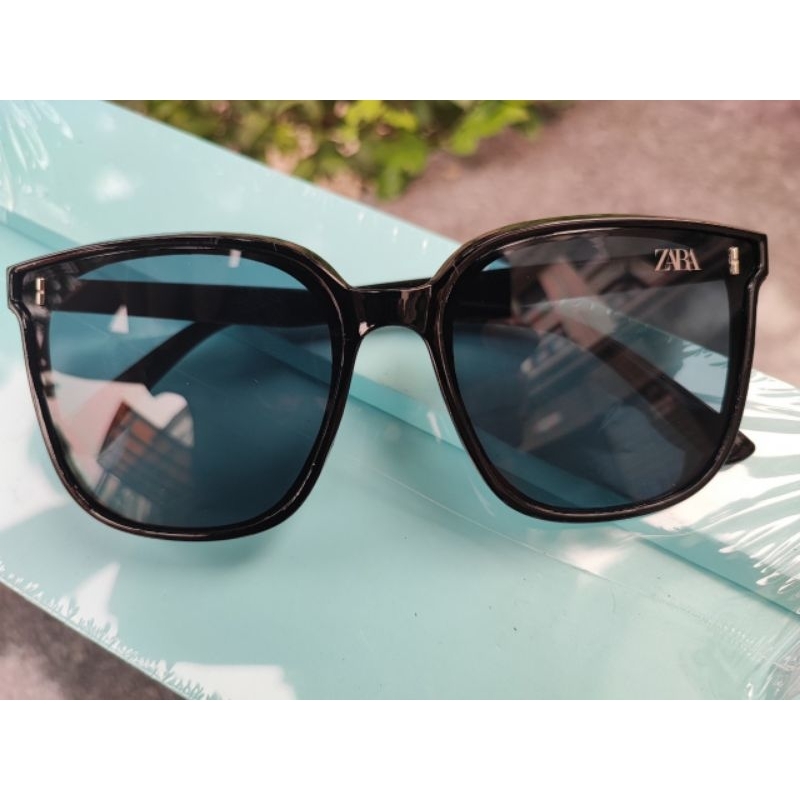Mắt kính thời trang Zara chống tia UV dành cho nữ
