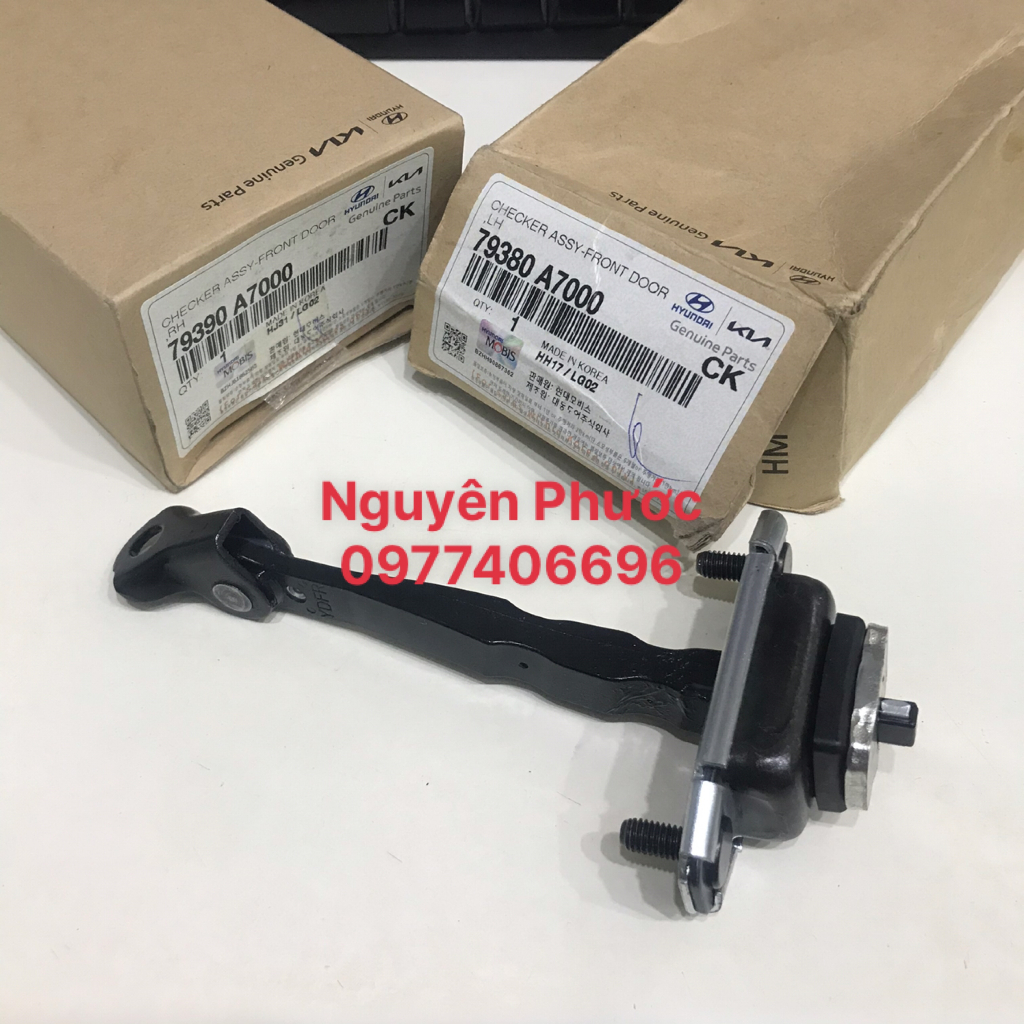 Thanh dẫn hướng / Thanh chốt cửa KIA K3  2015 / CERATO 2016 - 2018 / Hàng chính hãng