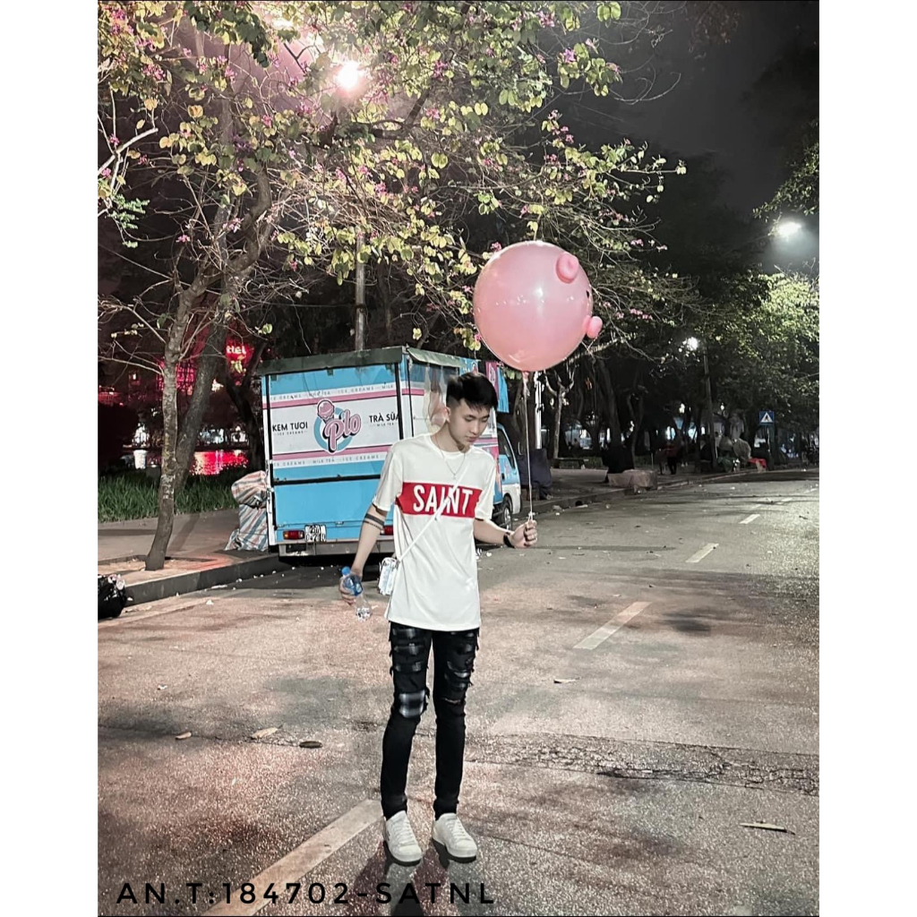 Áo thun Saint - Laurent phối ngang trẻ trung hàng cotton cực nét cho anh em cháy phố, Áo Phông Unisex Nam Nữ | BigBuy360 - bigbuy360.vn