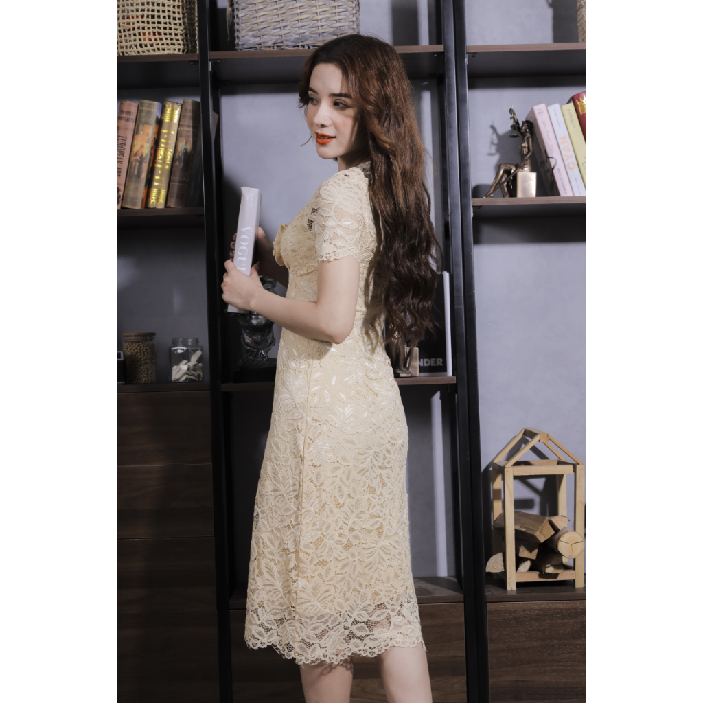 Váy Ren Màu Be Hoa Ngực Pi Home Of Beauty Made With Love 23V017 | BigBuy360 - bigbuy360.vn
