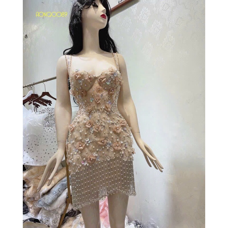 SIZE>62KG ĐẦM BODY TUA RUA KẾT BÔNG ĐÍNH ĐÁ