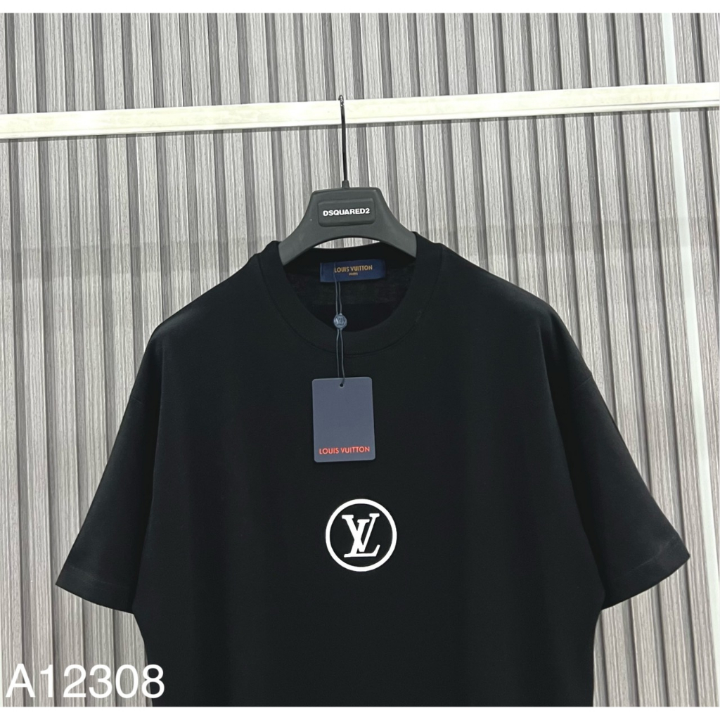 Áo Phông LV Nam In Logo Cực Đẹp - Áo Thun LV Nam Nữ In Chữ Viền Vai Cực Xịn