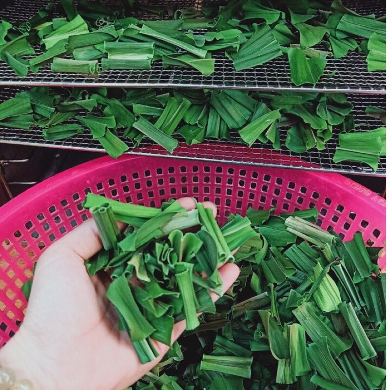 50G Lá Nếp Khô - Lá Dứa Thơm