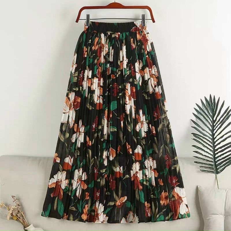 Chân váy hoa , xếp ly , chất voan mềm mại