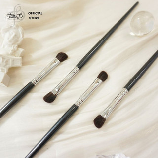 Cọ Khối Mũi - Hốc Mắt Feather B 13