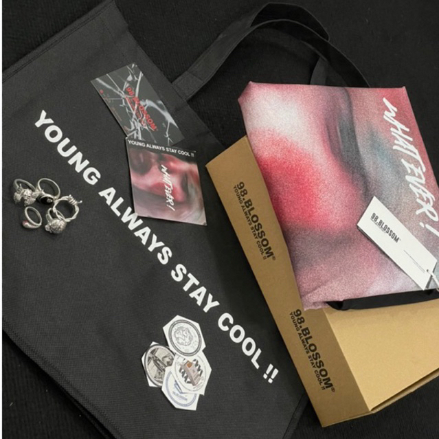 Túi tote vải không dệt Localbrand 98.Blossom  "YOUNG ALWAYS STAY COOL !!"