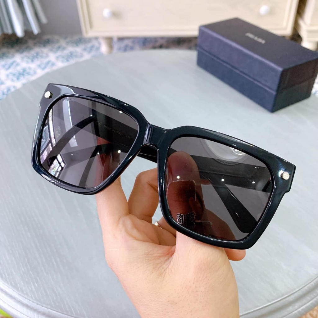 Kính mát MCM mắt đen, vuông, viền nhựa đen MCM635S 004