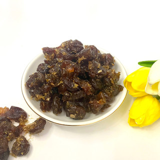 Ô mai mơ tách hạt xào gừng