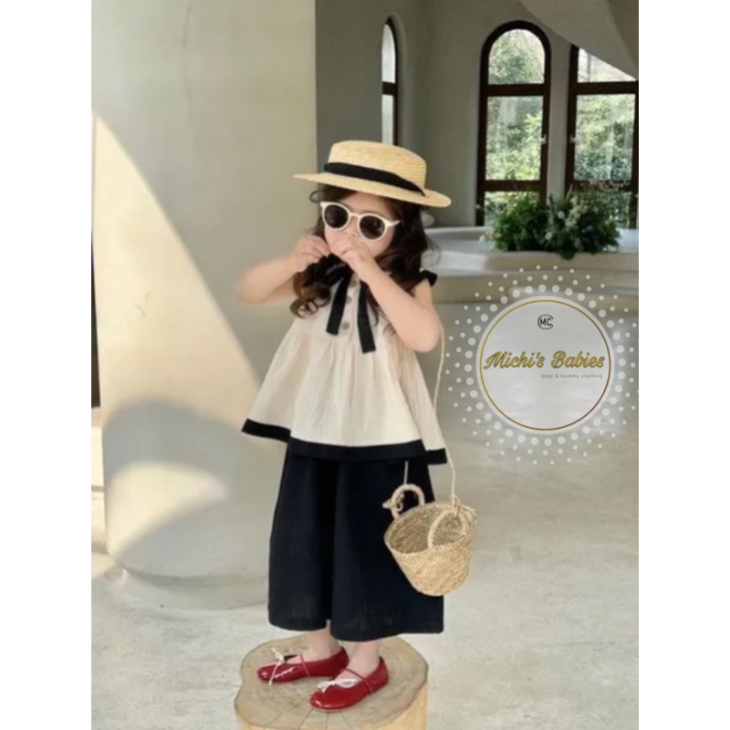 Set bộ tiểu thư áo cổ sen cách điệu phối quần ống rộng xinh cho bé