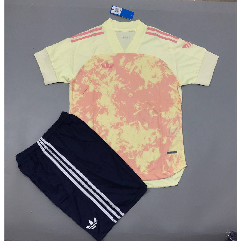 Bộ thời trang Adidas ba lá hè mới nhất ko có túi