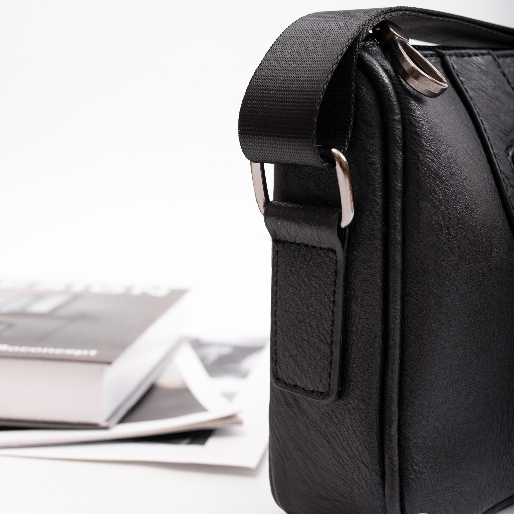 Túi Đeo Chéo Da Unisex Thời Trang Phong Cách Hàn Quốc, Bảo Hành 12 Tháng Bg04