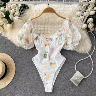 Bikini một mảnh hoa