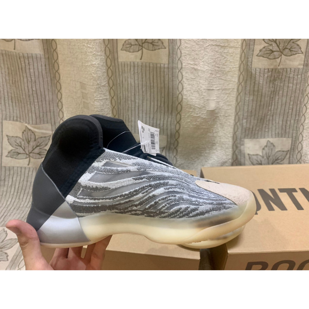 Giày yeezy QNTM bản TRUNG NEW FULLBOX