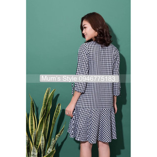 váy kẻ bầu cổ nơ