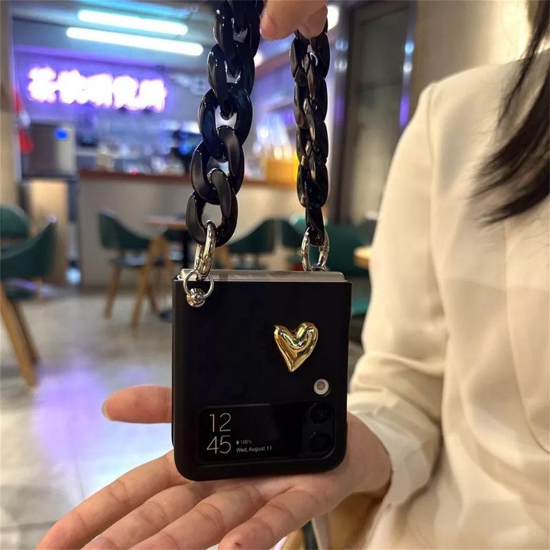 Ốp ZFlip 4 - ZFlip 3 - Flip4 - Flip3 - Flip4 5G charm tim gold dễ thương kèm set dây xinh xắn dễ thương
