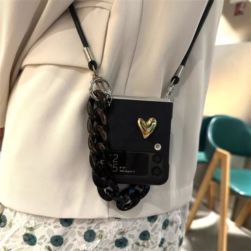 Ốp ZFlip 4 - ZFlip 3 - Flip4 - Flip3 - Flip4 5G charm tim gold dễ thương kèm set dây xinh xắn dễ thương