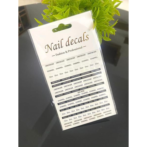 Sticker Trang trí móng tay chuyên dụng phổ biến nhất