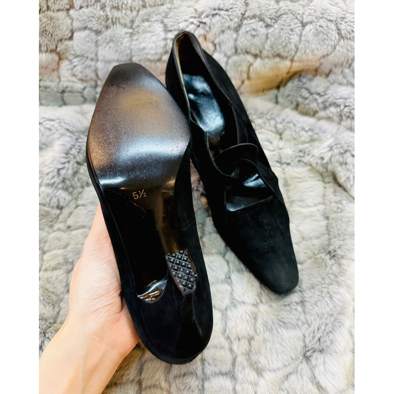 Giày nữ 2hand size 36