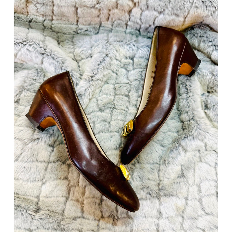 Giày nữ 2hand size 35+