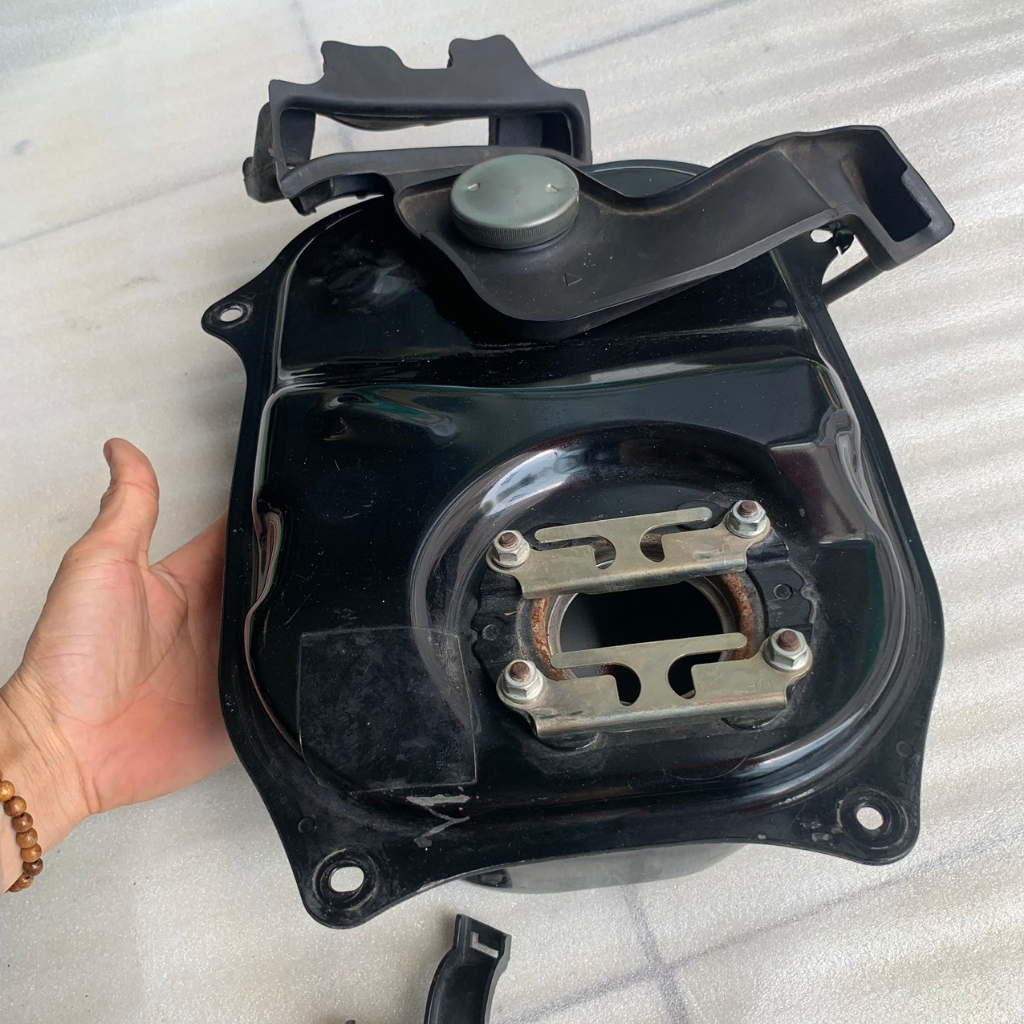 Bình xăng WINNER X V2 2021 Honda  còn mới