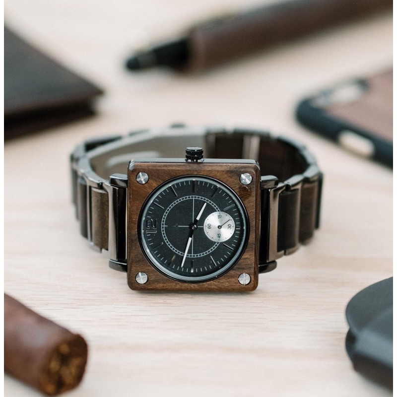 Đồng hồ đeo tay nam vỏ gỗ WoodWatch GR14