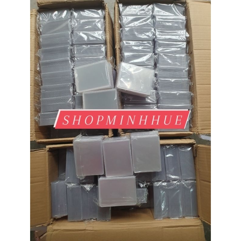 Toploader A7 nhựa cứng đựng thẻ card