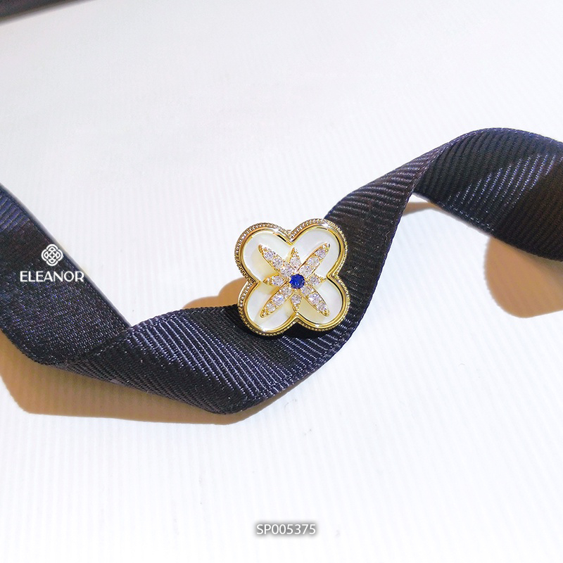 Ghim cài áo nữ Eleanor Accessories hình hoa đính đá sang trọng phụ kiện trang sức 5375