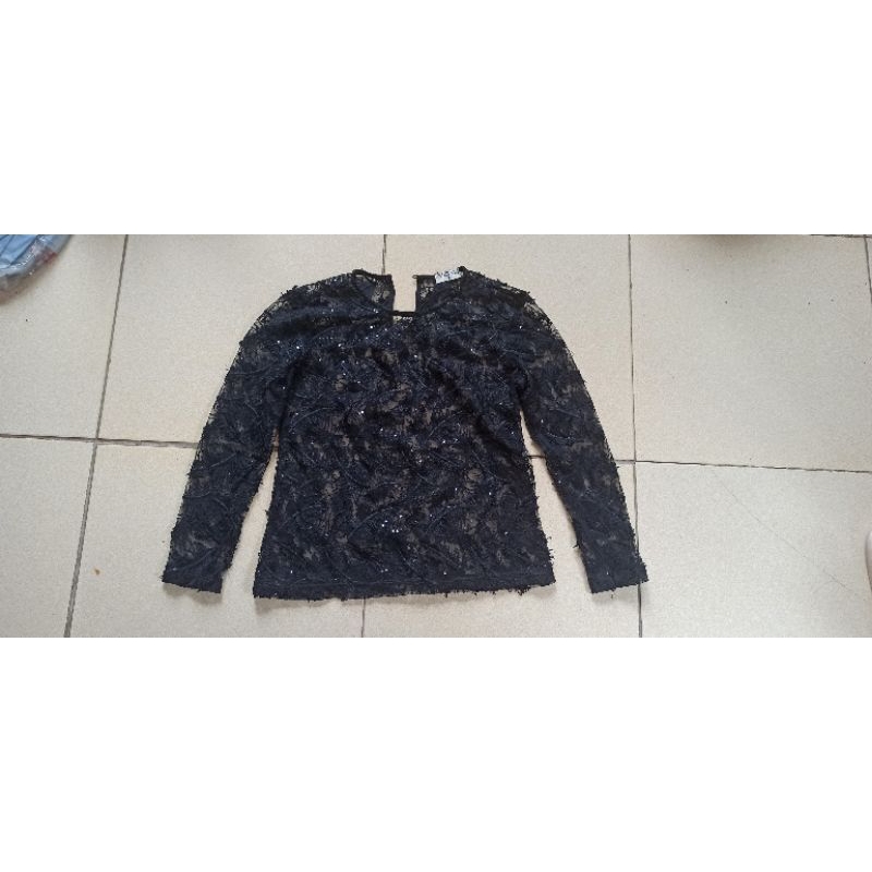 Áo thêu ren lông ngỗng kim sa bling bling size S
