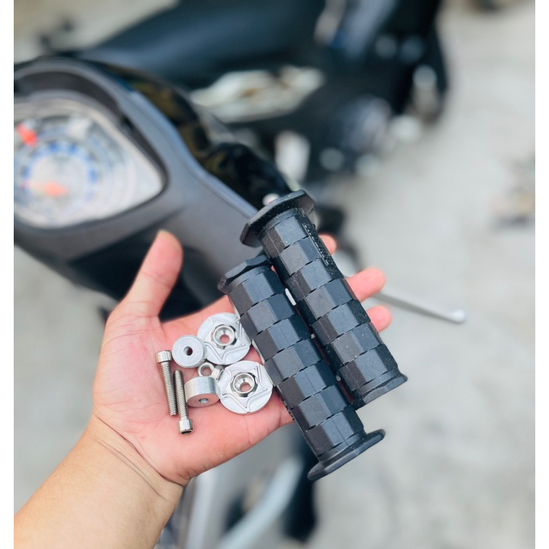 Combo Gù inox 304 Mẫu Sao Kèm Bao Tay Gắn Mọi Dòng Xe