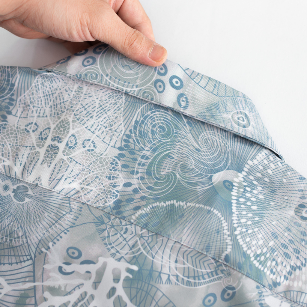 Áo sơ mi ngắn tay họa tiết màu hè  LADOS-8123 lụa co giãn, thấm hút tốt, mặc đi biển, đi chơi