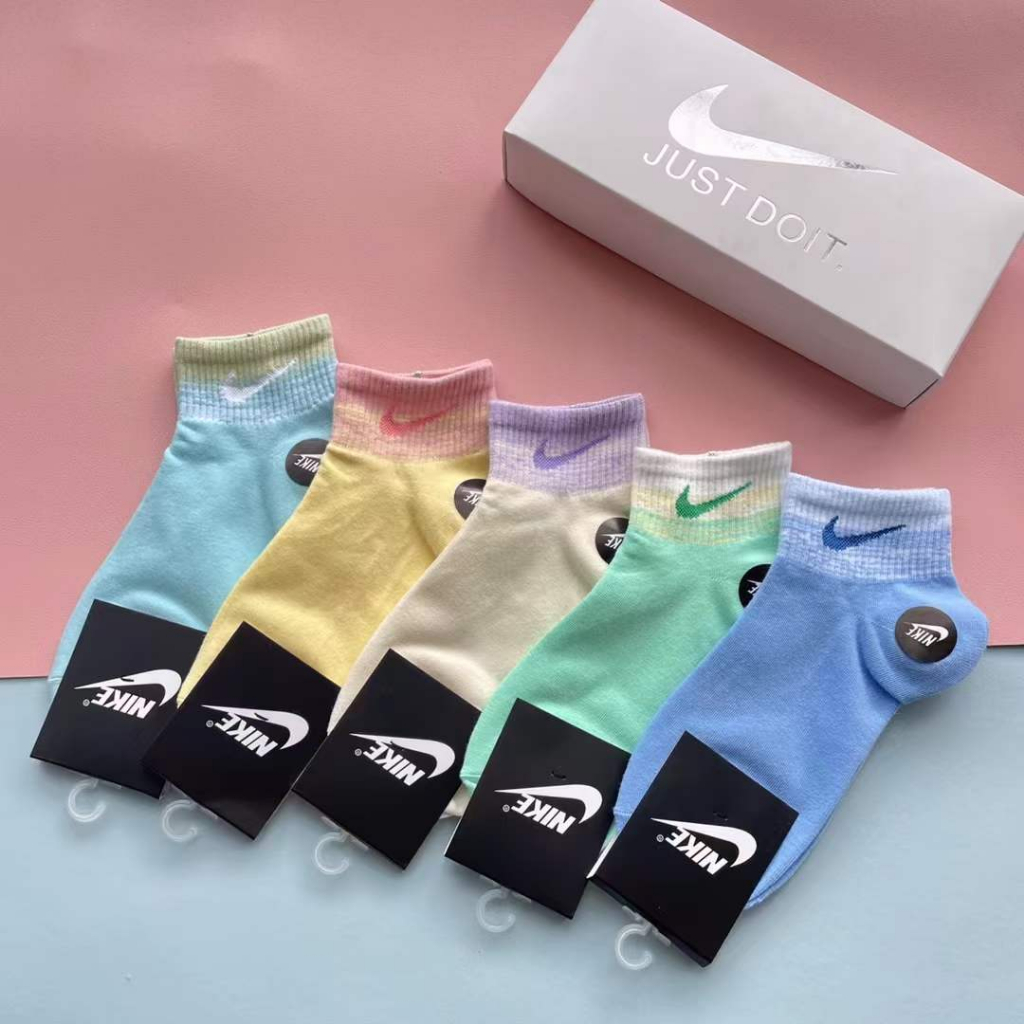 Tất vớ cổ ngắn Nike mix hai màu Full box cực phong cách dành cho nữ
