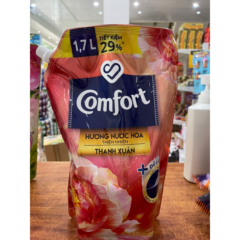 Nước xả vải Comfort hương vườn xuân mới 1,8l