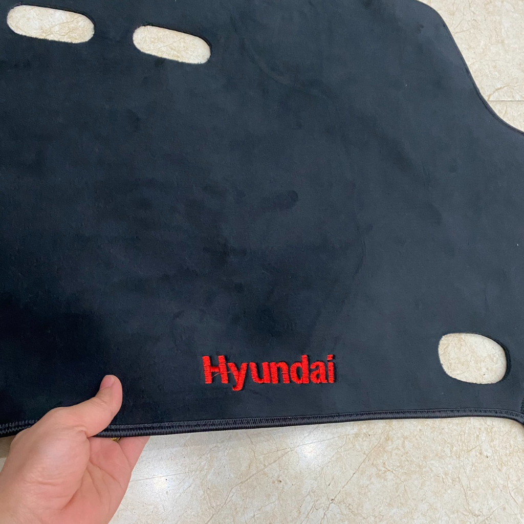 Thảm Chống Nắng Taplo Xe Huyndai Stargazer 2023 Mẫu Nhung, Da Carbon Cao Cấp