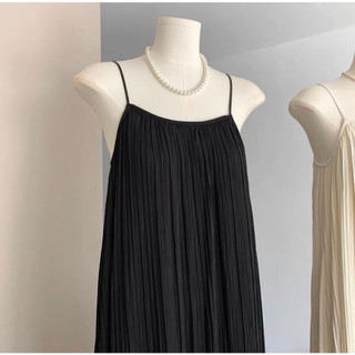 Váy 2 dây xếp ly