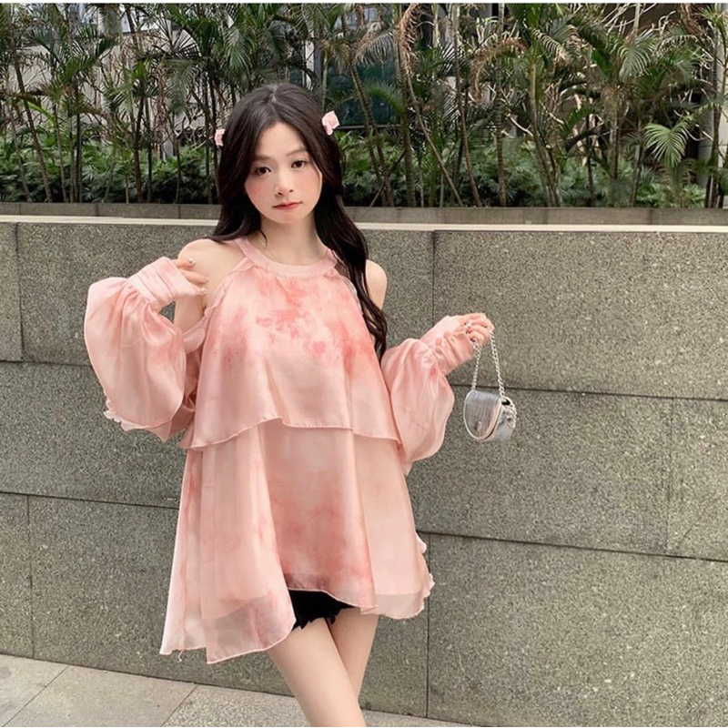 SET ÁO KHOÉT VAI TAY PHỒNG VIỀN BÈO KÈM QUẦN SHORTS XANH