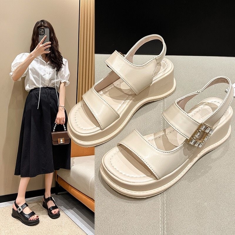 Sandal đế bằng quai to KanKai 2023 cao 5cm