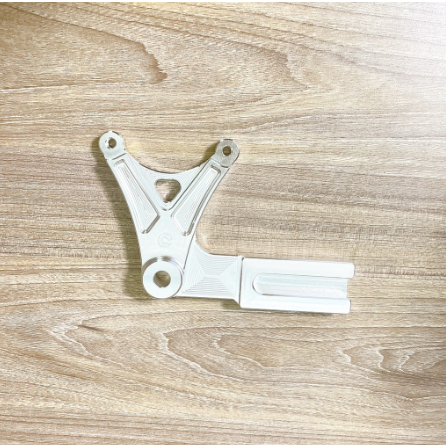 PÁT CNC - Pát Sau xe Winner Sonic 90 độ, quay lên quay xuống, gắn Heo Dầu 2piston đối xứng đi đĩa 240mm